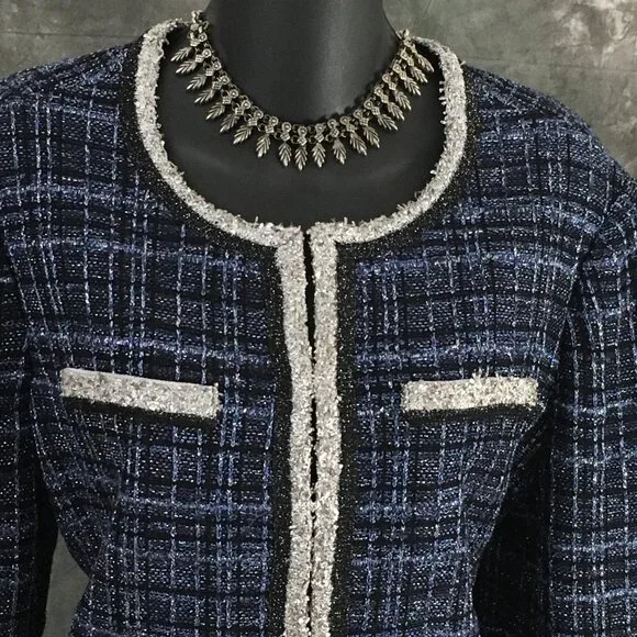 BEAUTIFUL st john knit Blue silver shimmer jacket skirt suit size 8 10 - Picture 5 of 10